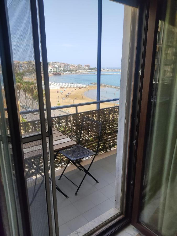 Il Girasole Bed & Breakfast Crotone Bagian luar foto