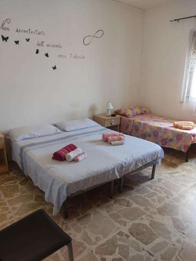 Il Girasole Bed & Breakfast Crotone Bagian luar foto